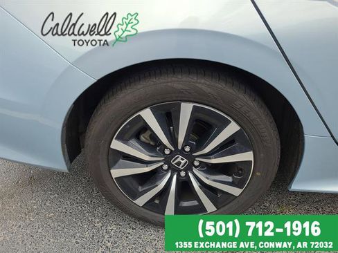 Used 2023 Honda Civic EX image 4