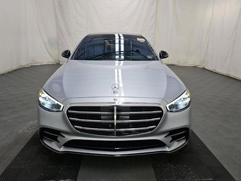 Used 2023 Mercedes-Benz S 500 4MATIC w/ AMG Line image 3