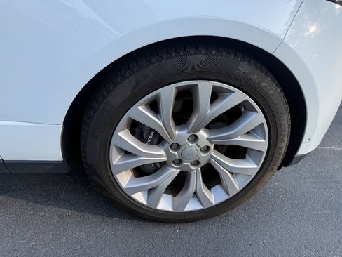 Used 2018 Land Rover Range Rover HSE AWD/4WD image 37