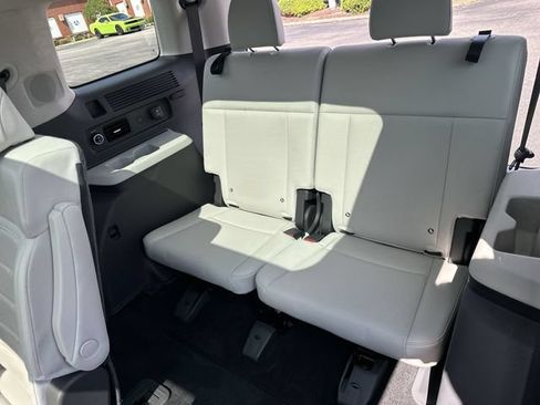 Used 2024 Hyundai Santa Fe Calligraphy AWD/4WD image 28