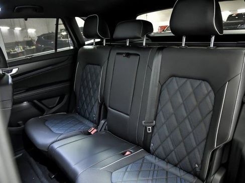 New 2026 Volkswagen Atlas Cross Sport SEL Premium R-Line AWD/4WD image 8