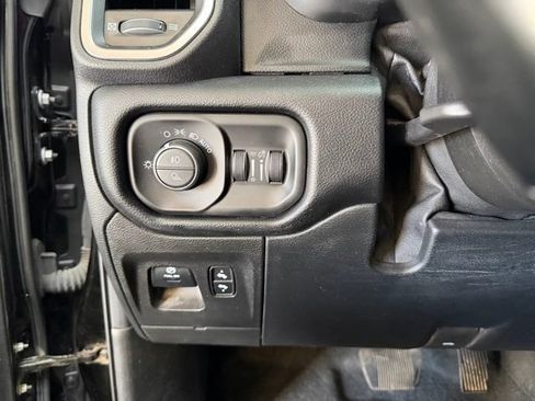 Used 2022 RAM 1500 Laramie AWD/4WD image 20