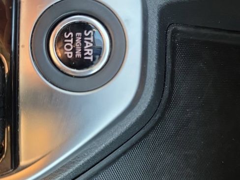 Used 2025 Nissan Sentra SV FWD image 25