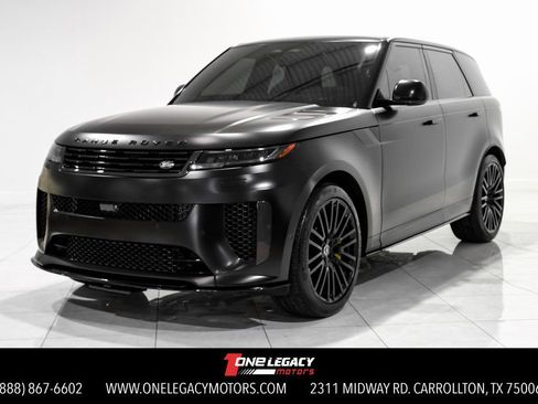 Used 2024 Land Rover Range Rover Sport image 1