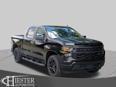 New 2026 Chevrolet Silverado 1500 Custom w/ Turbomax Blackout Package