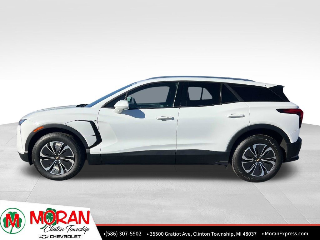 Used 2024 Chevrolet Blazer EV LT AWD/4WD image 3