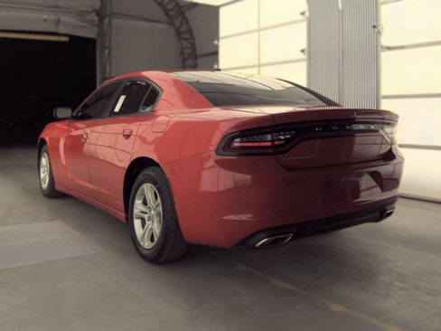 Used 2022 Dodge Charger SXT RWD image 7