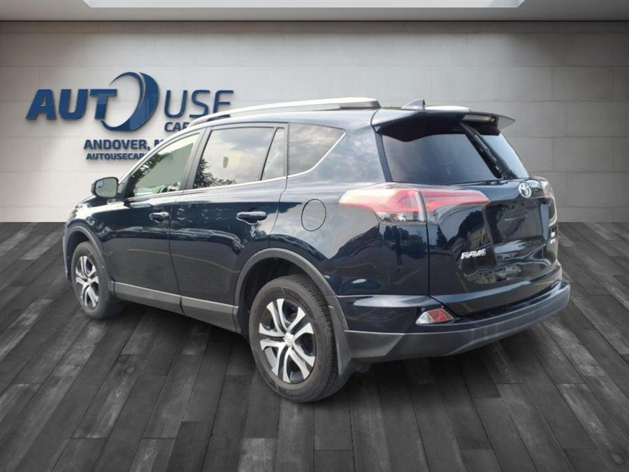 Used 2018 Toyota RAV4 LE w/ All Weather Liner Package AWD/4WD image 7