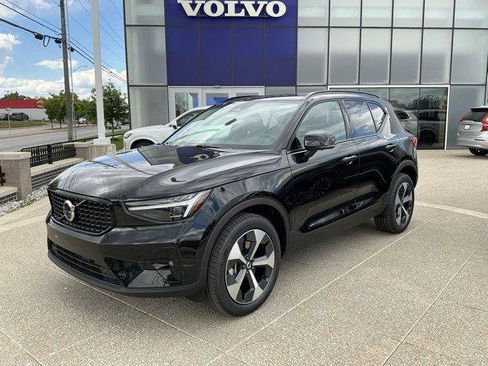 New 2026 Volvo XC40 B5 Plus w/ Climate Package AWD/4WD image 1