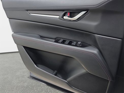 Used 2023 MAZDA CX-5 Carbon Edition image 25