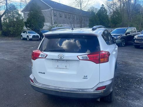 Used 2014 Toyota RAV4 LE image 6