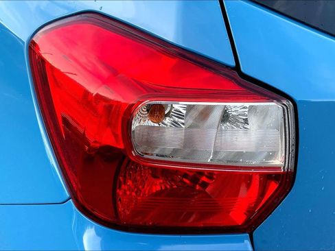 Used 2017 Subaru Crosstrek 2.0i Premium AWD/4WD image 28