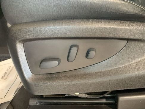 Used 2019 Chevrolet Tahoe LT AWD/4WD image 11