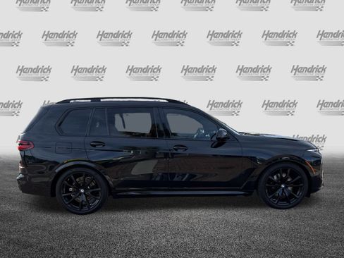 Certified 2023 BMW X7 xDrive40i w/ M Sport Package image 11
