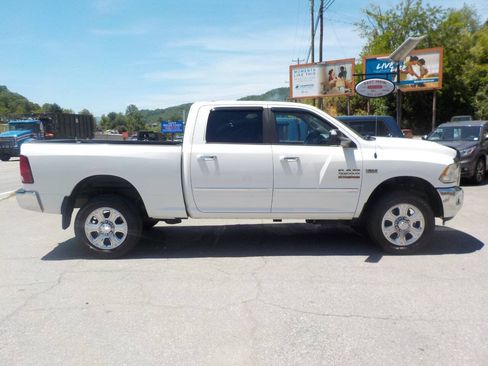 Used 2015 RAM 2500 Big Horn AWD/4WD image 4