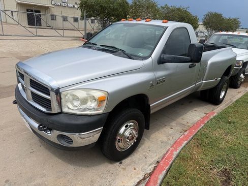 Used 2007 Dodge Ram 3500 Truck ST w/ Trailer Tow Group AWD/4WD image 6