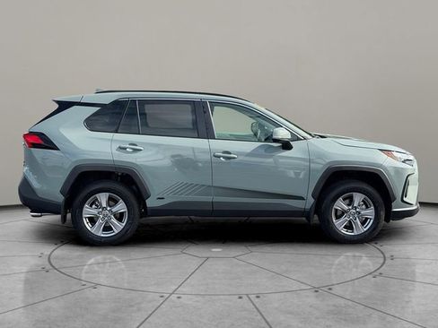 Certified 2023 Toyota RAV4 XLE w/ Convenience Package AWD/4WD image 7