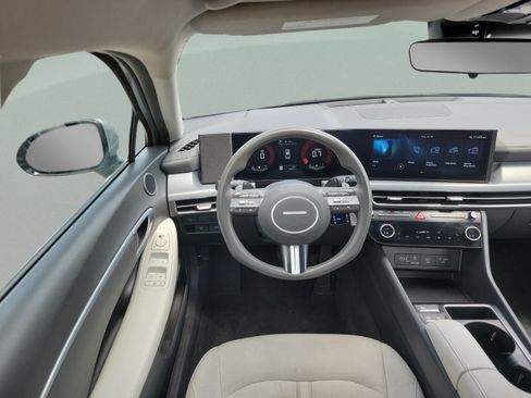 Used 2024 Hyundai Sonata SEL FWD image 5
