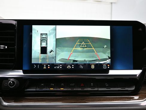 Used 2026 Chevrolet Silverado 1500 LT Trail Boss w/ Safety Package image 30