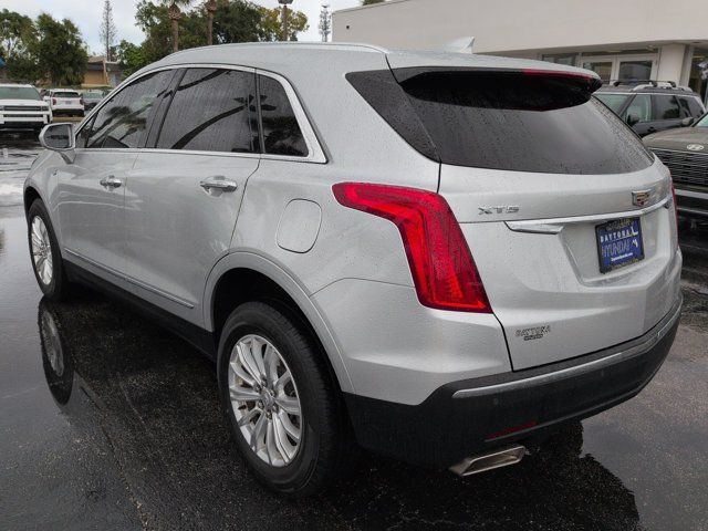 Used 2019 Cadillac XT5 FWD image 6
