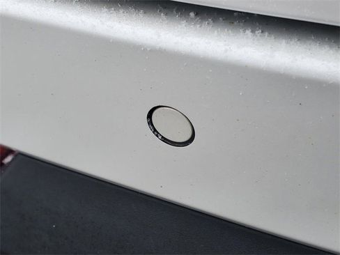 Used 2019 Cadillac XT4 Premium Luxury w/ LPO, Midnight Sport Package image 9