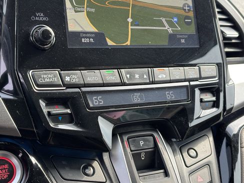 Used 2021 Honda Odyssey Touring image 28