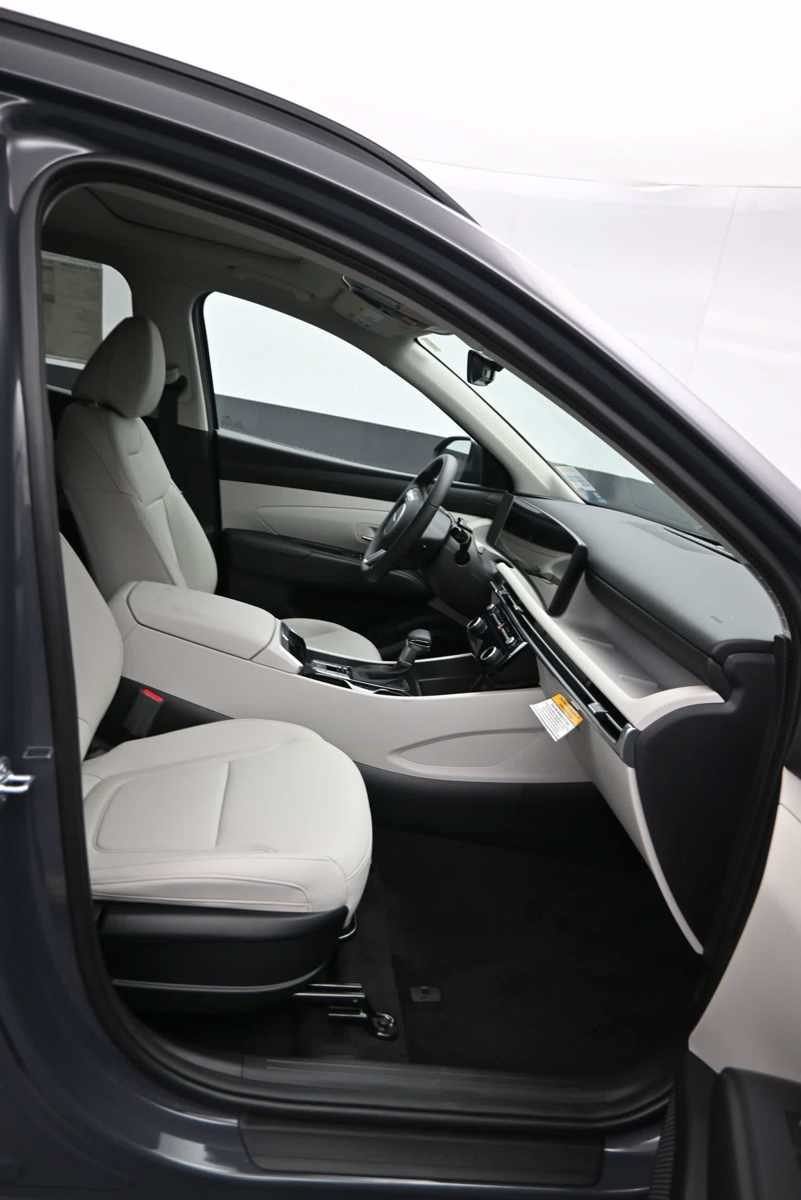 New 2026 Hyundai Tucson SEL AWD/4WD image 11