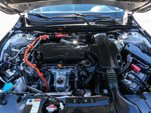 Used 2021 Honda Accord Hybrid image 19