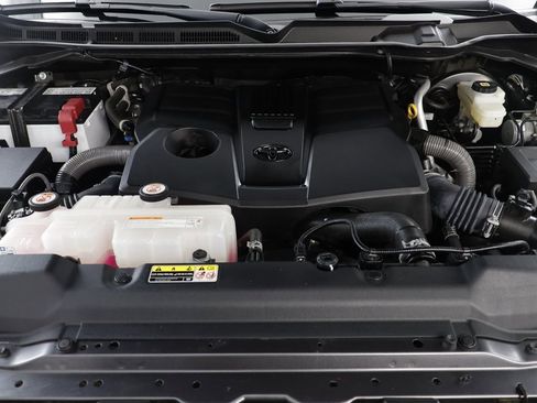 Used 2022 Toyota Tundra SR5 image 22