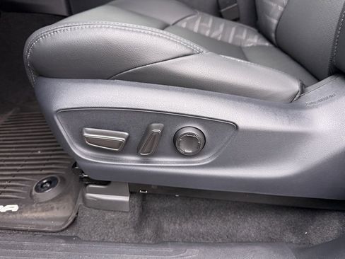 New 2024 Toyota Tacoma TRD Off-Road image 16