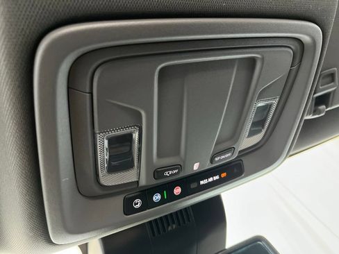 Used 2024 GMC Sierra 1500 SLT w/ LPO, GMC Protection Package AWD/4WD image 17