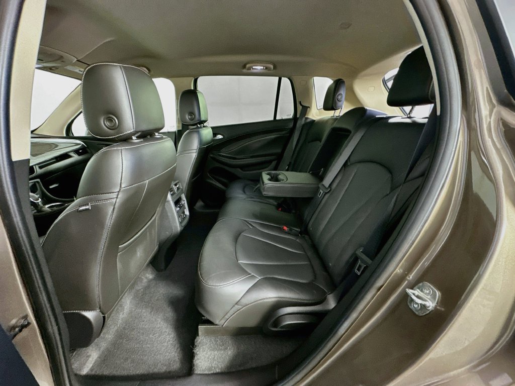 Used 2017 Buick Envision Essence FWD image 32