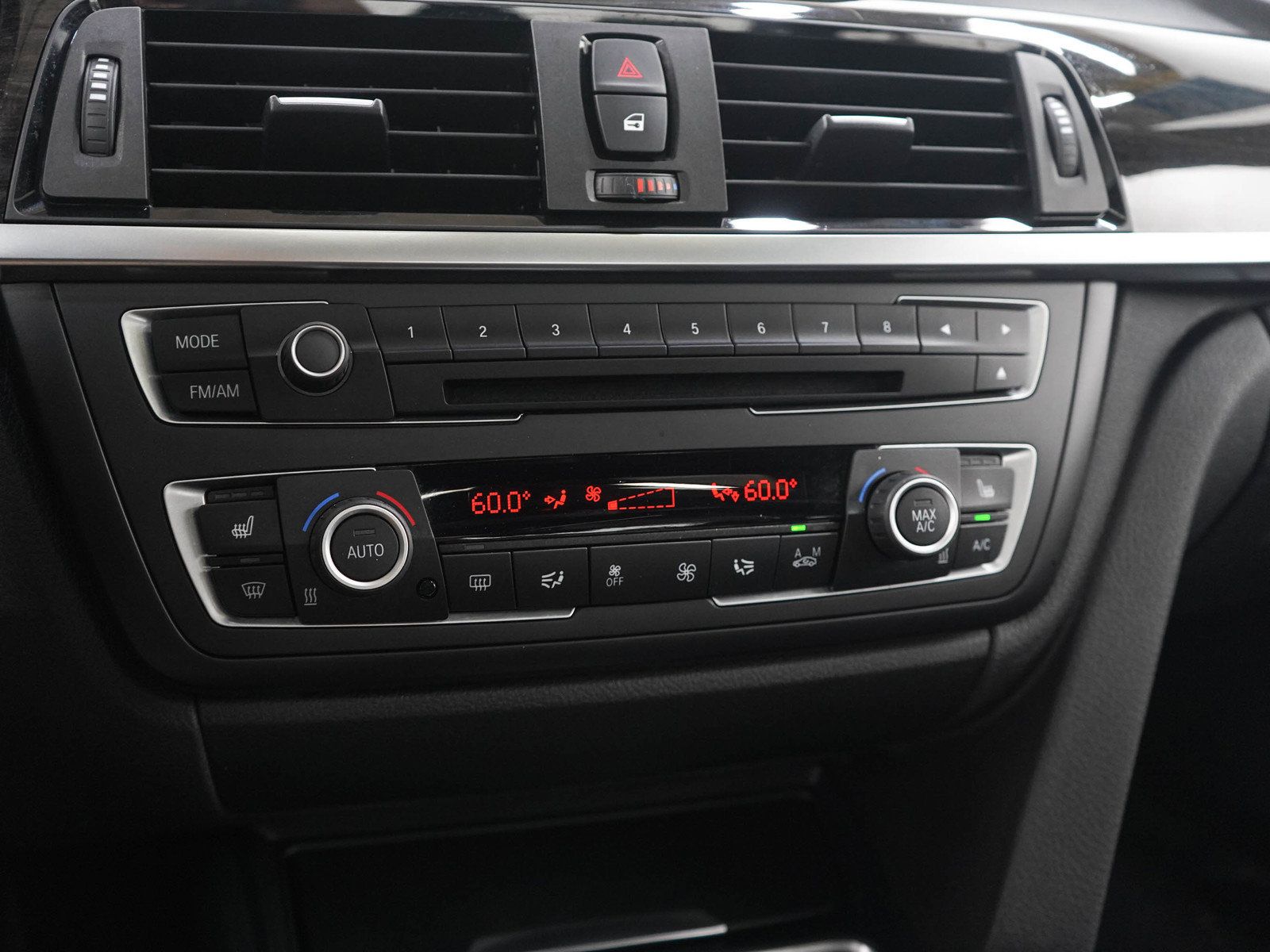 Used 2014 BMW 328i xDrive Sedan AWD/4WD image 20