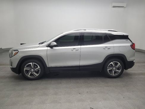 Used 2019 GMC Terrain SLT w/ Preferred Package FWD image 2