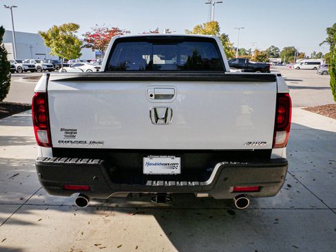 Certified 2023 Honda Ridgeline RTL-E image 9