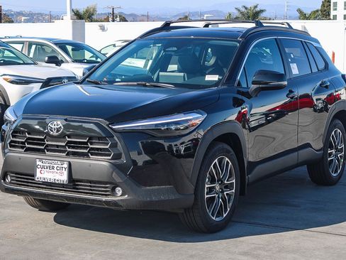 New 2026 Toyota Corolla Cross XLE FWD image 3