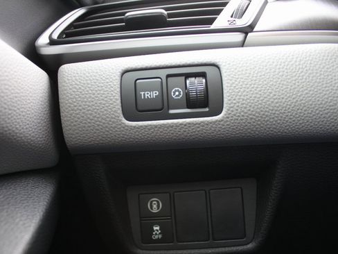 Used 2020 Honda Accord LX image 12