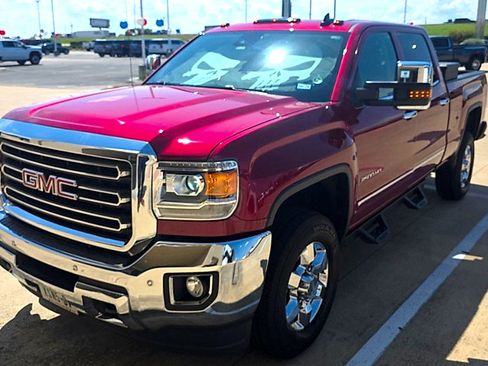 Used 2019 GMC Sierra 2500 SLT w/ Driver Alert Package RWD image 1