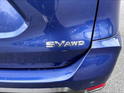 Used 2019 Nissan Rogue SV image 23