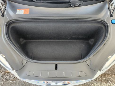 Used 2016 Tesla Model X 90D image 12