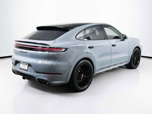 New 2026 Porsche Cayenne GTS AWD/4WD image 9