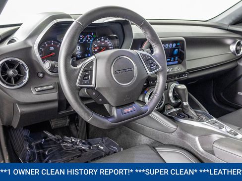 Used 2016 Chevrolet Camaro SS RWD image 4