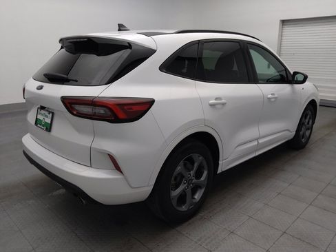 Used 2023 Ford Escape ST-Line FWD image 9