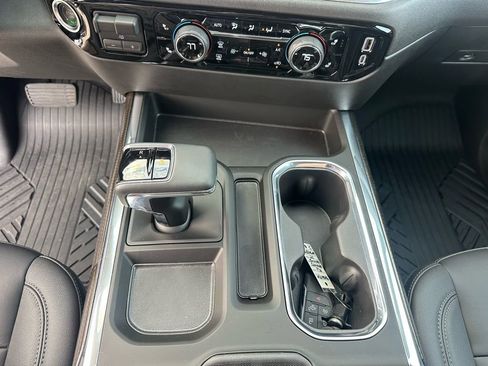 Used 2025 Chevrolet Silverado 1500 LT w/ Z71 Off-Road Package image 16