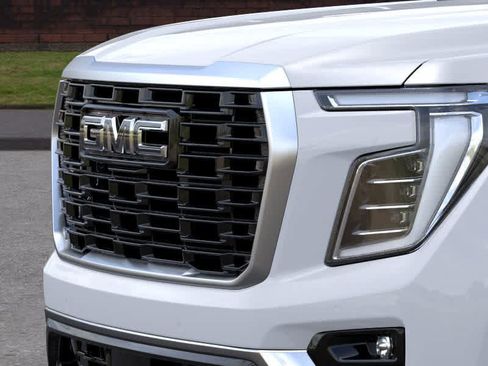 New 2026 GMC Yukon XL Denali image 13