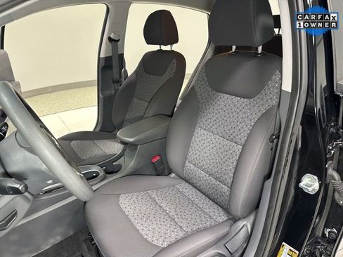 Used 2018 Hyundai Ioniq Blue image 10