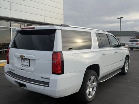 Used 2019 Chevrolet Suburban Premier image 8