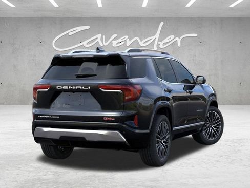 New 2026 GMC Terrain Denali AWD/4WD image 4