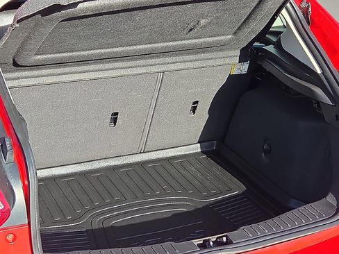 Used 2013 Ford Focus SE image 8