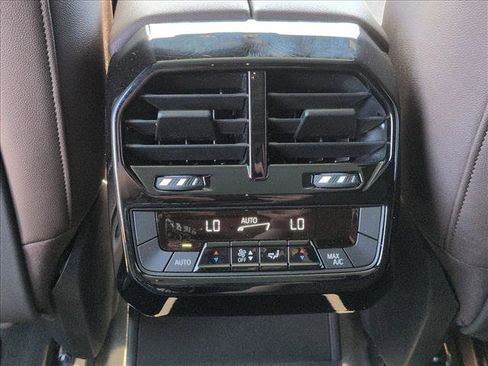 Used 2026 BMW iX xDrive60 AWD/4WD image 17